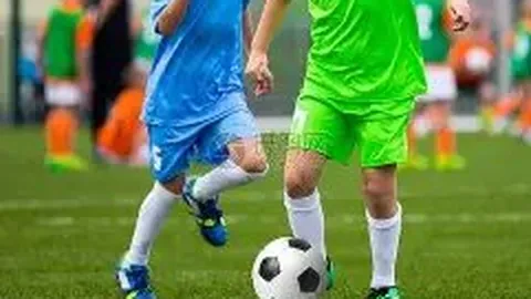 李铁执掌教鞭！勇敢青年无畏挑战